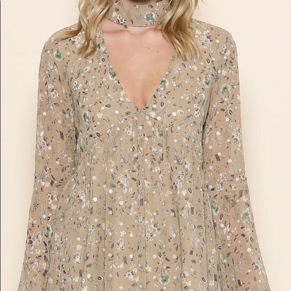 By Together Women's Floral Top Size Small - Picture 2 of 8